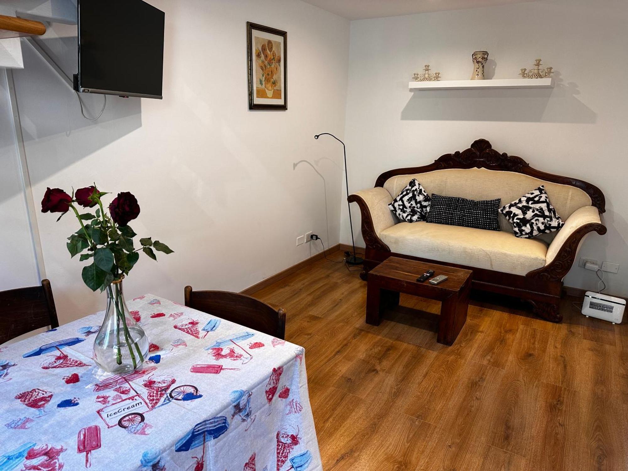 Apartment Casa Marlon Pietralata